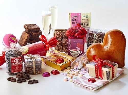 Valentine's Day Gift Basket: I Can't Live Without You